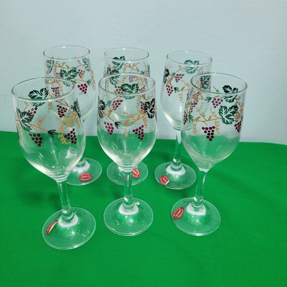 Vintage Hand Blown Crystal Wine Glasses With Hand Painted Grapevine Design 22326 - Picture 2 of 8